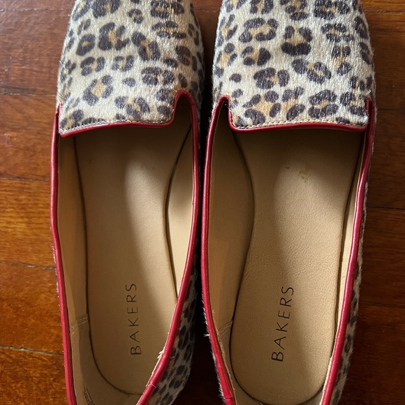 Flat shoes - Picture 1 of 2